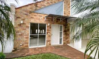 Imagem 3: Casa em Condomínio, 4 Dormitórios, 2 Suítes, a venda por R$ 2.200.000 em Santa Felicidade