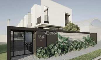 Imagem: Sobrado à venda em condomínio fechado