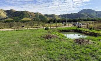 Imagem 2: Mini Chácara em condomínio Seropédica(Fonte Limpa