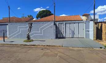 Imagem: Térrea para venda possui 200 metros quadrados