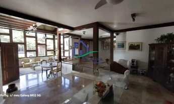 Imagem 3: Casa no melhor Condomínio de Niterói com 4 Quartos sendo 2 suítes, 6 vagas de garagem, 500