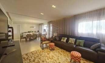 Imagem: Excelente apartamento com 03 suítes - Corsega