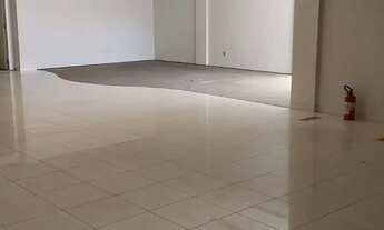 Imagem 4: Imóvel para aluguel tem 600 metros quadrados em Independência - Aparecida de Goiânia - GO