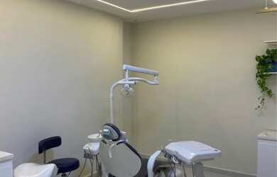 Imagem 3: ALUGA-SE CONSULTÓRIO ODONTOLÓGICO