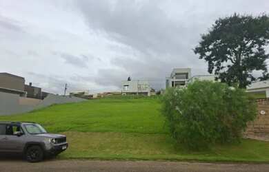 Imagem 2: Vendo terreno no Village Ipanema 1