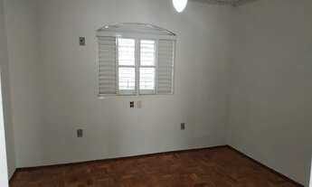 Imagem 6: Casa - Centro de Jales Reformada