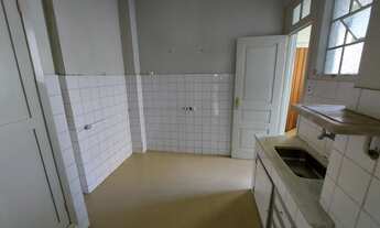 Imagem 13: Apto 03 qtos, salão, varanda, DCE, de frente e vazio