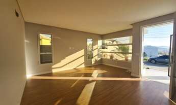 Imagem 5: Casa para venda tem 170 metros quadrados com 3 quartos em Pedra Branca - Palhoça - SC