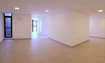 Imagem 7: Sobreloja localizada na Rua Max Zendron, Centro de Barueri, 175m², esquina, prédio novo