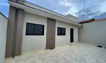 Imagem 2: Casa Térrea Recém Construída Bairro Monte Alegre em Paulinia, 3 dormitórios e Área Gourme