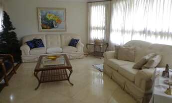 Imagem 3: Casa de condomínio para venda tem 626 metros quadrados com 4 quartos