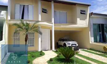 Imagem 2: Lindo sobrado c/ 4 suítes à venda; 240m²; R$618.999 no Porto Belo (PERMUTA