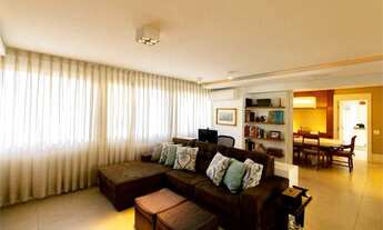 Imagem 3: Apartamento para aluguel e venda com 354 metros quadrados com 4 quartos