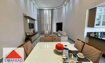 Imagem 6: Casa com 3 quartos, 163 m², à venda por R$ 740.000