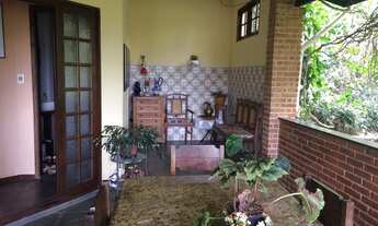 Imagem 3: Sobrado para venda tem 286 metros quadrados com 3 quartos