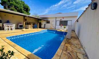 Imagem: Casa à venda com 3 quarto(s), Jd. Bela