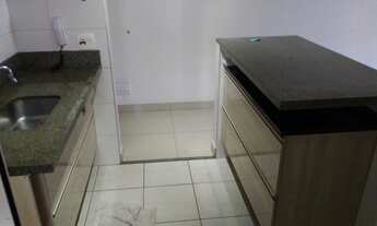 Imagem 3: Varanda com vista para piscina - 03 dormitórios com 01 suíte - 01 vaga