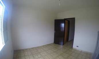 Imagem 2: Casa para Venda com 300m² de terreno com 3 quartos, suíte, amplo quintal com quartinho!