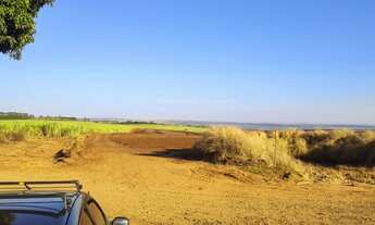 Imagem 2: Fazenda com cana em Santa Maria da Serra