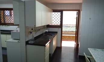 Imagem 6: 5 Dts (3 Stes), 4 vagas, vários livings, Piscina e Gazebo: 550m A.C