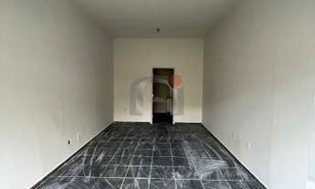 Imagem 2: SALÃO EM UMA DAS RUAS DE MAIOR COMERCIO