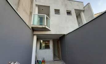 Imagem 2: Sobrado para venda possui 70 metros quadrados com 2 quartos