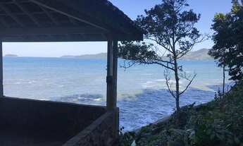 Imagem 2: Casa de condomínio sobrado para venda tem 350 metros quadrados com 5 quartos