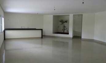 Imagem 7: Casa Alphaville para venda possui 642 metros quadrados com 4 quartos