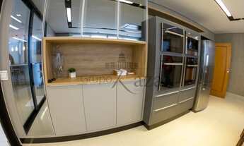 Imagem 3: Exclusividade .Casa de condomínio sobrado para venda tem 700 metros quadrados com 5 quarto