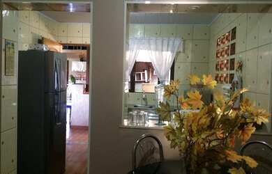 Imagem 2: Casa para venda tem 250 metros quadrados com 2 quartos em Jardim Três Irmãos - Taboão da S