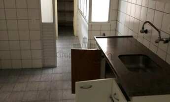 Imagem 4: Apartamento para venda possui 85 metros quadrados com 3 quartos em Centro - São José dos C