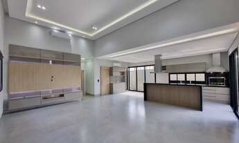 Imagem 5: Casa no condomínio Tamboré para venda