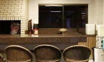 Imagem 4: Casa para venda possui 175 metros quadrados com 3 quartos em Pestana - Osasco - SP