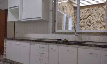 Imagem 6: Casa para venda tem 170 metros quadrados com 3 quartos