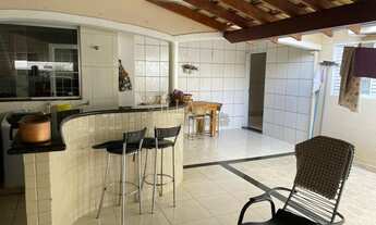 Imagem 5: Casa para Venda em Araçatuba, Vila Industrial, 2 dormitórios, 1 suíte, 2 banheiros, 2 vaga