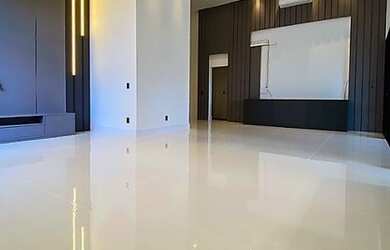 Imagem 4: Térrea em Condomínio Fechado - completíssima!!