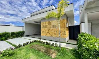 Imagem: Casa / Condomínio - Parque Residencial