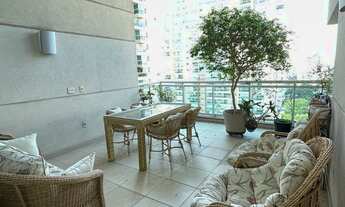 Imagem 1: Apartamento para venda no Campo Belo com 4 quartos sendo 3 suítes, e mezanino, 3 vagas