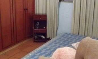 Imagem 4: Sobrado 3 dorms 2 vagas + Casa Fundos 2 dorms terreno 8x25 Venda em Jd dos Afonsos - Guaru