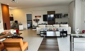 Imagem 3: Cobertura para venda possui 304 metros quadrados com 4 suítes e 4 vagas