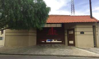 Imagem: Casa com 4 dormitórios à venda, 180 m²