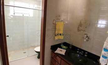 Imagem 4: Casa para venda possui 272 metros quadrados com 4 quartos