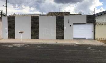 Imagem: Venda de Casas / Padrão na cidade de Araraquara