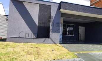 Imagem 3: Casa de condomínio térrea para venda possui 148 metros quadrados com 3 quartos