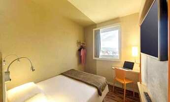 Imagem 2: Flat Ibis budget São João disponível para venda com 13m² e 01 vaga de garagem