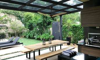 Imagem 7: Casa de condomínio para aluguel e venda tem 448 metros quadrados com 4 quartos