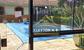 Imagem 4: Sobrado para venda 450m2-5 Quartos-6 Vagas-Edícula-Piscina-Cozinha Gourmet-Pomar- Piracaia