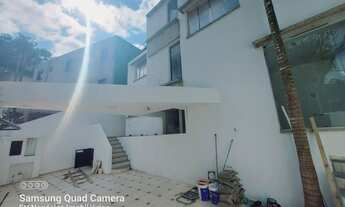 Imagem 2: Casa para aluguel tem 200 metros quadrados com 3 quartos em Jardim Peri Peri - São Paulo