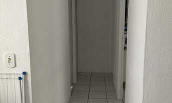 Imagem 7: Apartamento para venda possui 50m2 com 2 quartos, sala, cozinha e 1 vaga de garagem, otima