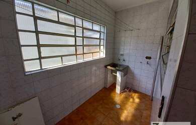 Imagem 4: Casa com 2 dormitórios para alugar, 90 m² por R$ 1.600,00/mês - Vila Santa Maria - Guarulh